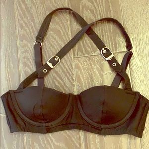 Buckle bra by fleur du mal 32C